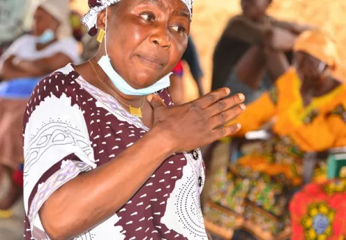 Landfrau aus Liberia macht sich stark für politische Beteiligung